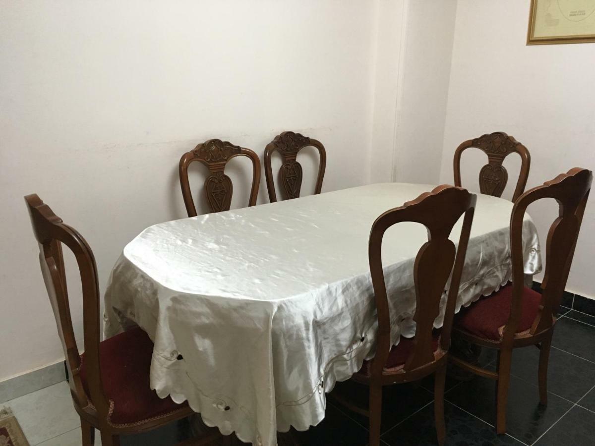 Two-Bedroom Apartment at Al Rehab Kairo Eksteriør billede